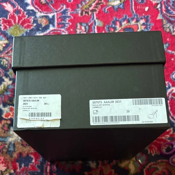 Saint Laurent Women's Cream Mules - Picture 10 of 10